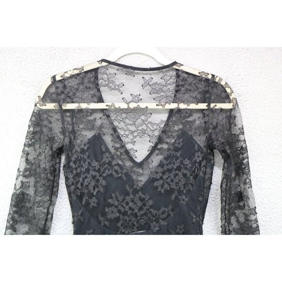 Express Black Lace V-Neck Dress-Whimsigoth-Size 0-New with Tags - Picture 9 of 9